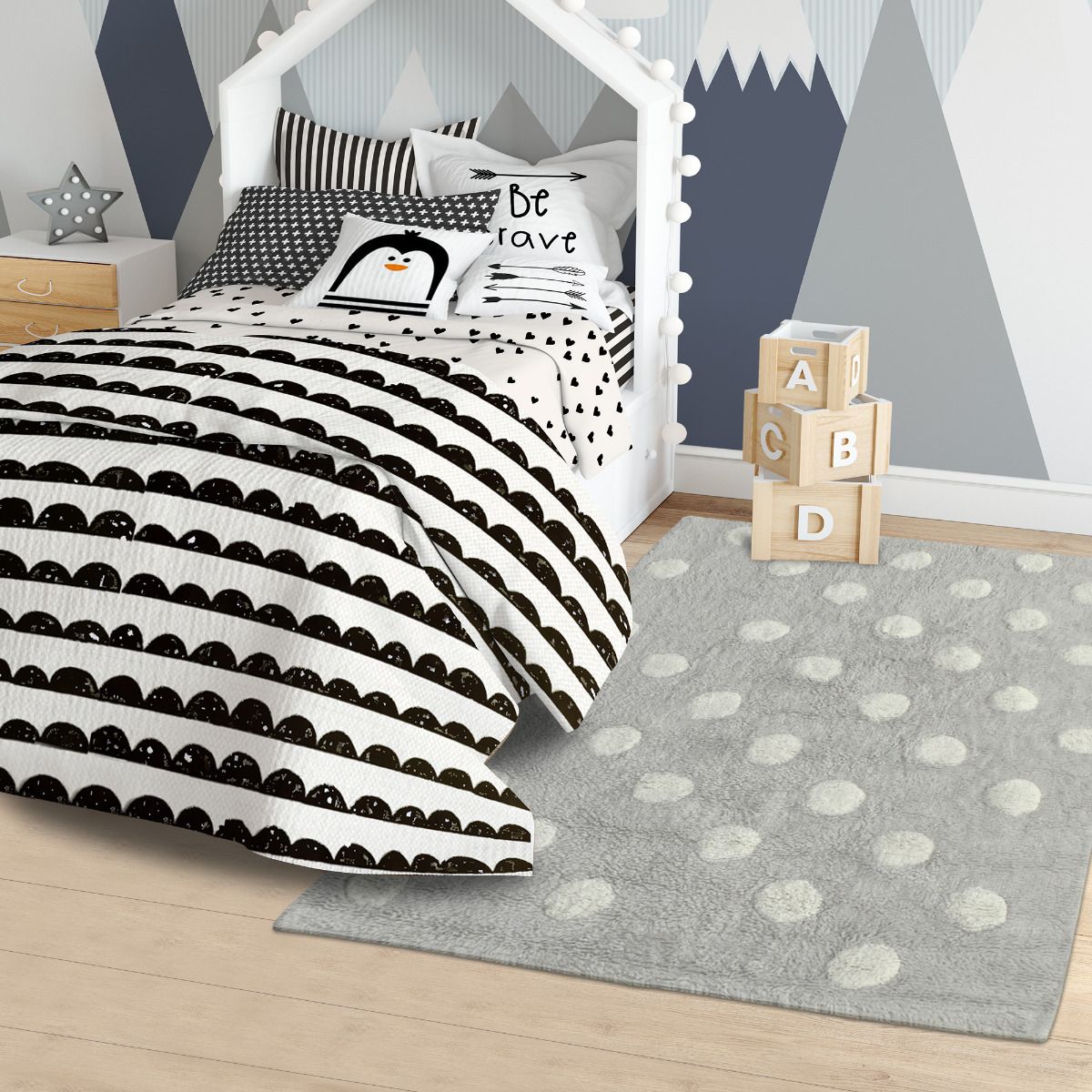 tapis-enfant-conton-ronda-gris-blanc.jpg Tapis gris et blanc à pois dans une chambre enfant
