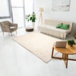 Tapis écru doux pour chambre enfant ou salon